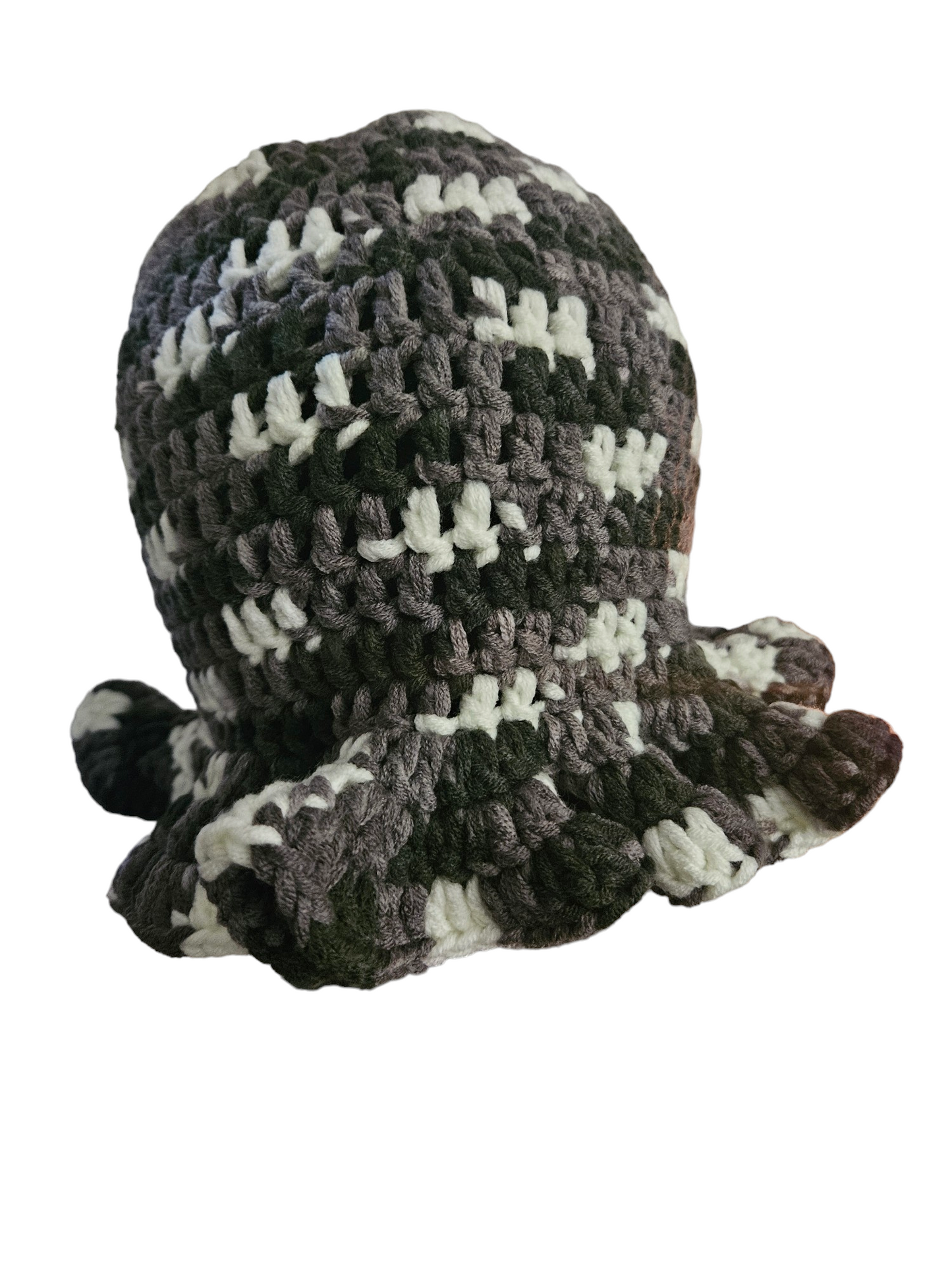 Cozy Elegance: Handmade Ruffle Crochet Bucket Hat